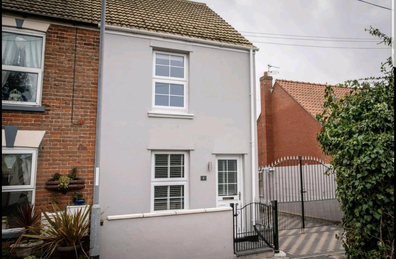 Caister Cottage, Beach 1 Minute Walk Away Buitenkant foto